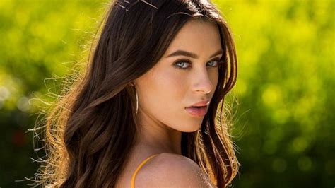 lana rhoades actualmente|Actriz Lana Rhoades anunció su regreso a la industria que la hizo ...